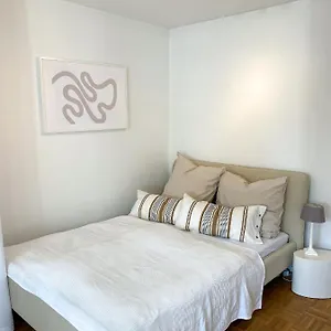 modernes-50m-apartment-mit-terasse.topcolognehotels.com/